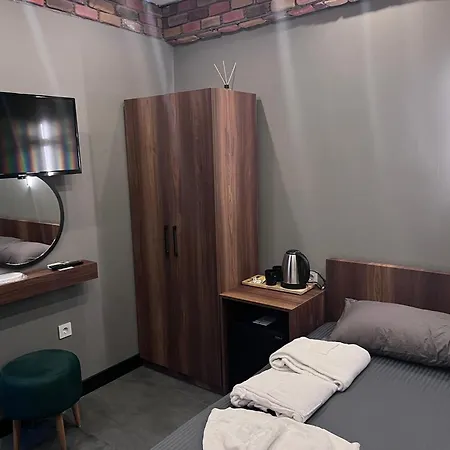 Yakamoz Apartament *